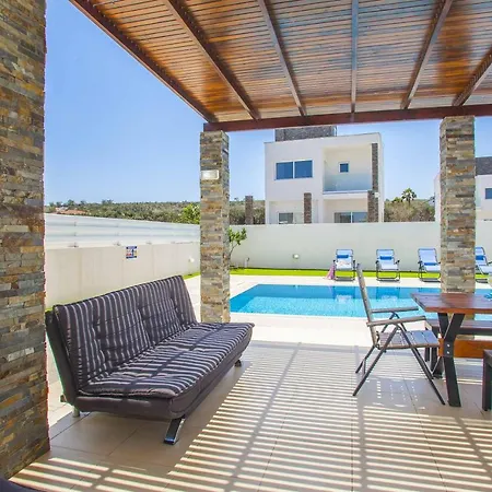 Anemoni Villa